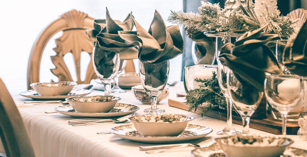 Elegant Christmas Table Setting Ideas
