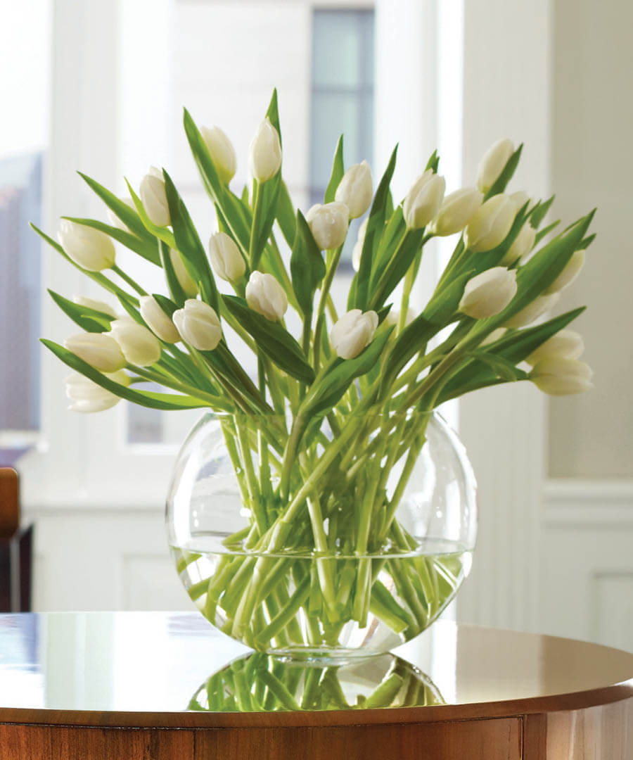 How to Choose Right Vase for Flowers | Pavilion Broadway