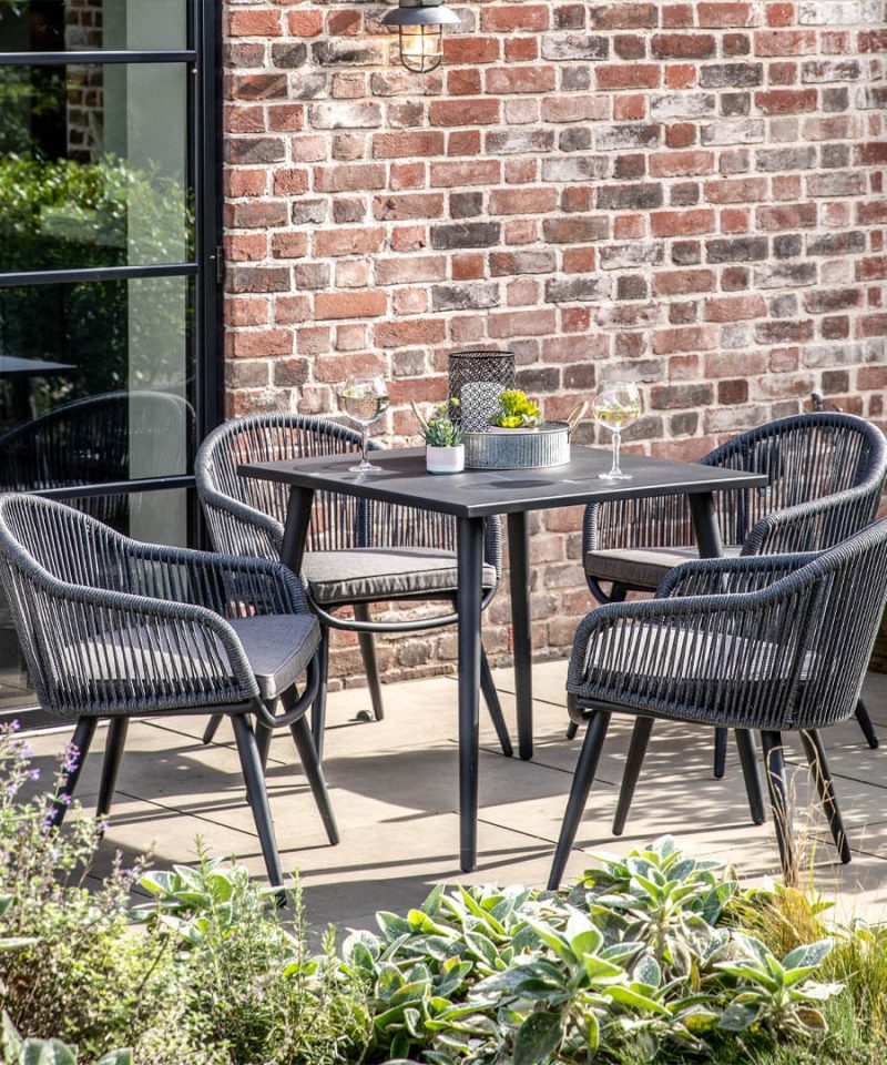How to Create Outdoor Rooms in Your Garden: 6 Simple Styling Ideas