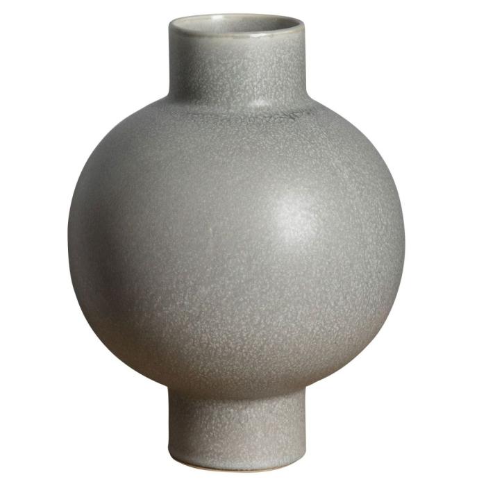 Kia Grey Vase 1