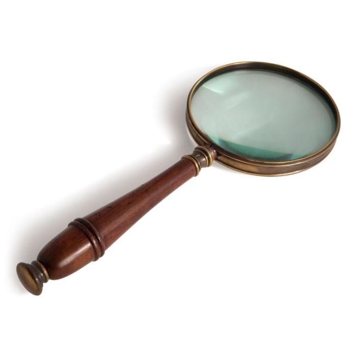 Authentic Models Magnifying Glass Bronzed 1