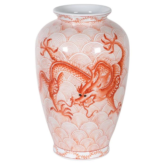 Chinese Red Vase with Dragon 1
