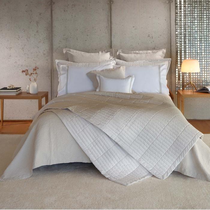 Amalia Home Fresco Quilted Coverlet  1
