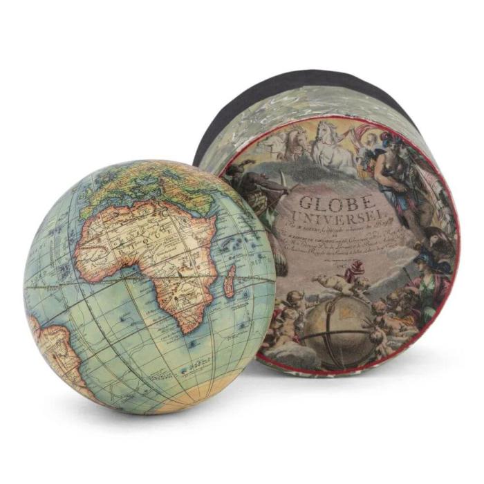 Authentic Models Replica 1745 Vaugondy Globe 1