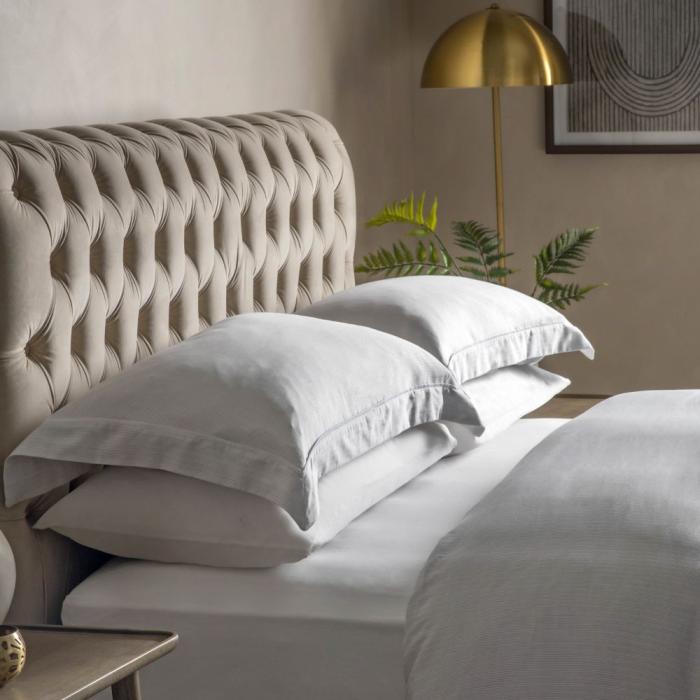 Simple Stripe Oxford Pillowcases Set of 2 1