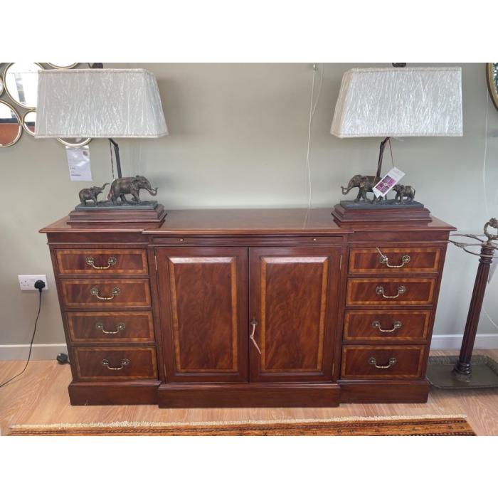 Clearance Pavilion Chic Chippendale Breakfront Sideboard 1