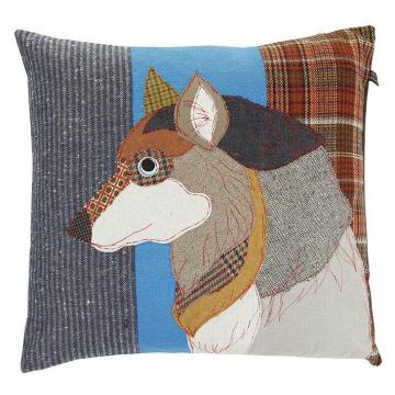 Carola Van Dyke Cushion Wolf